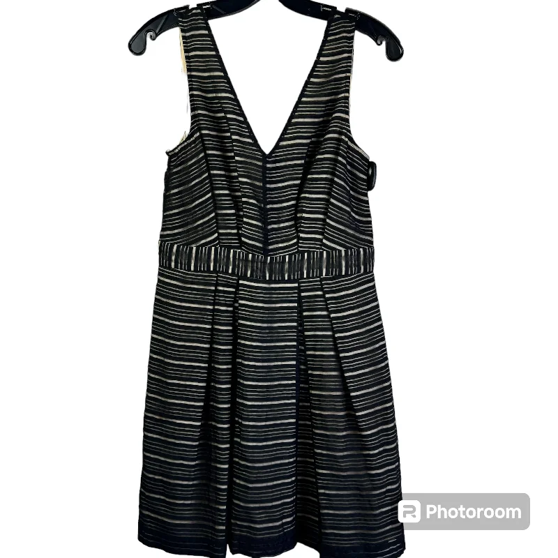 Now or Never Black & Tan Dress Party Short Bcbgeneration, Size S