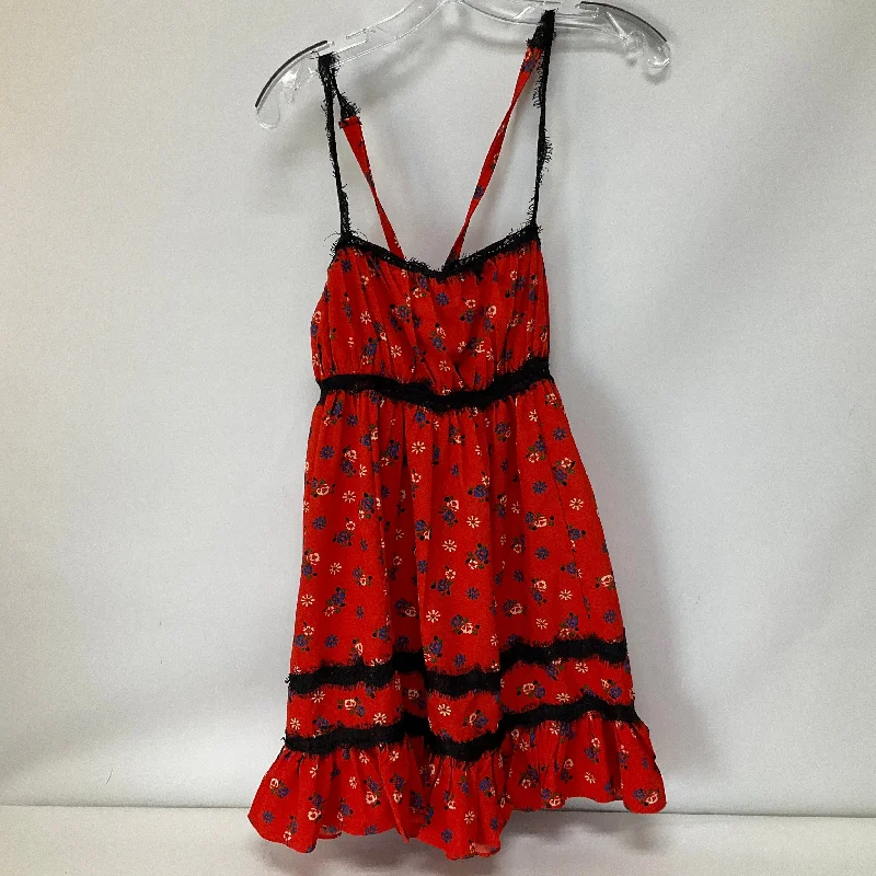 Markdowns Red Dress Casual Short Urban Outfitters, Size M