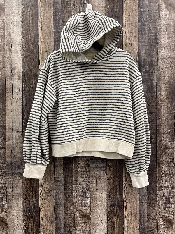 Clearance Sale Sweatshirt Hoodie By Lou And Grey  Size: M