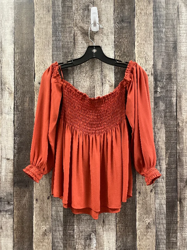 Massive Deals Top Long Sleeve By Express  Size: S