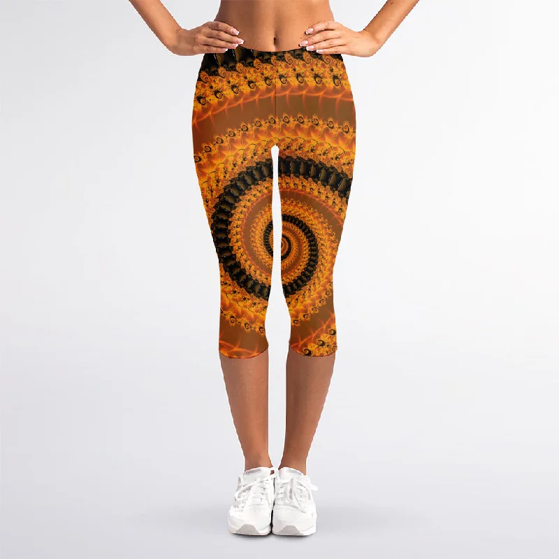 Take Advantage Spiral Fractal Print Women's Capri Leggings