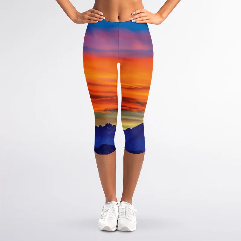 Clearance Sale Sunset Mountain Print Women's Capri Leggings