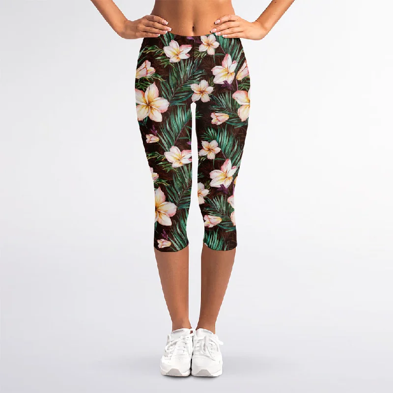 Final Markdown Tropical Frangipani Flower Print Women's Capri Leggings