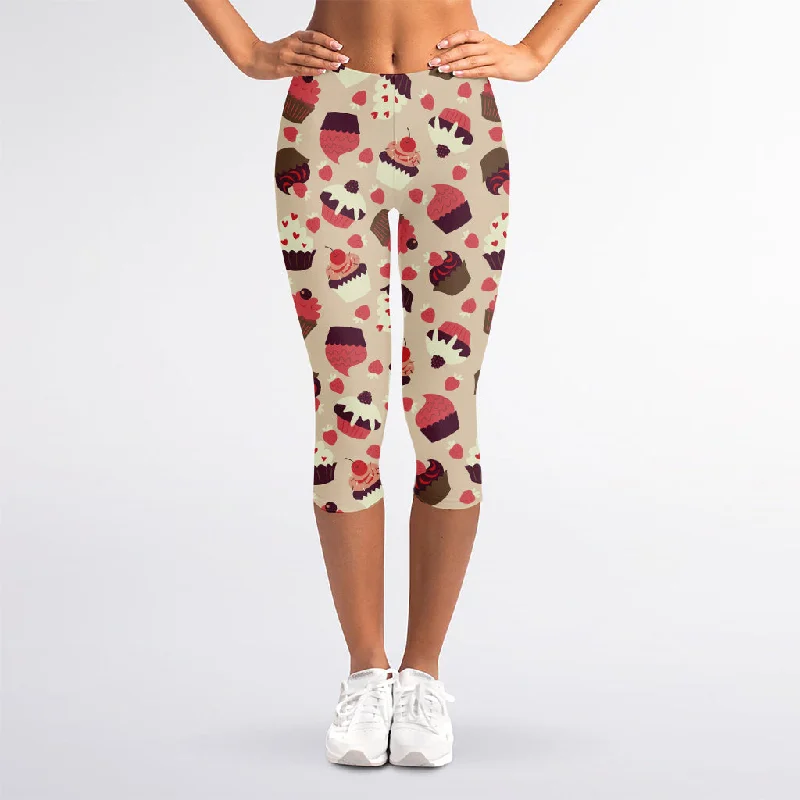 While Supplies Last Vintage Cupcake Pattern Print Women's Capri Leggings