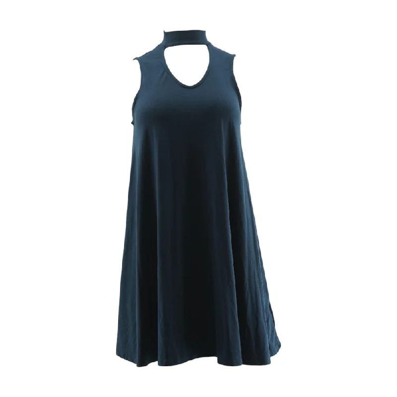 Limited Quantity Navy Solid Midi Dress
