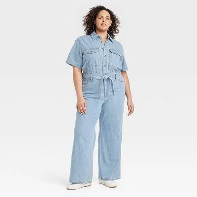 Daily Specials New - Women's Short Sleeve Jumpsuit - Universal Thread™ Light Wash 22